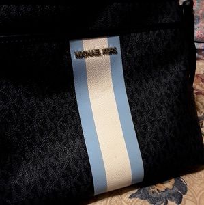 Michael kors handbag in blue and white